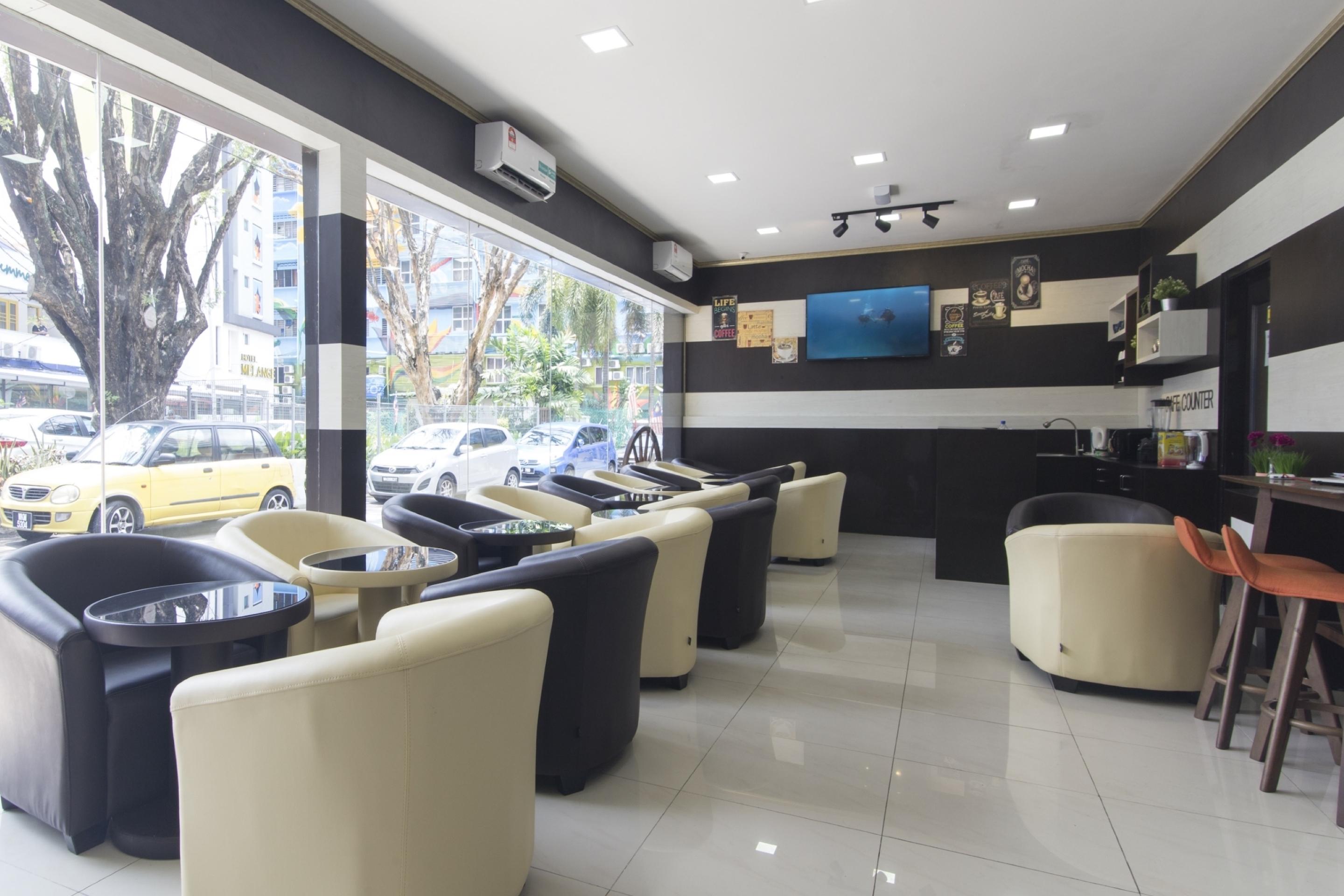 Oyo 697 Niche Valley Hotel Куала Лумпур Екстериор снимка